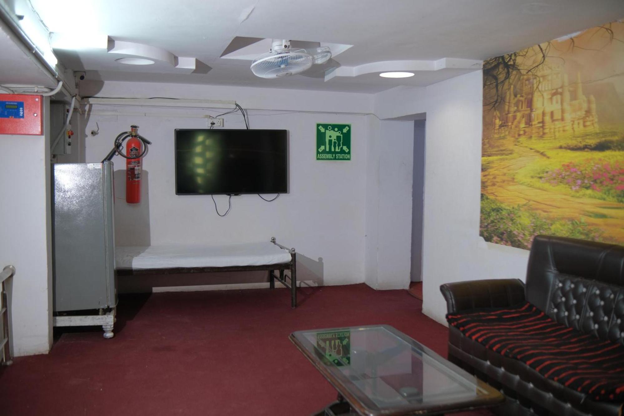 Hotel Quality Time Udaipur Exterior photo
